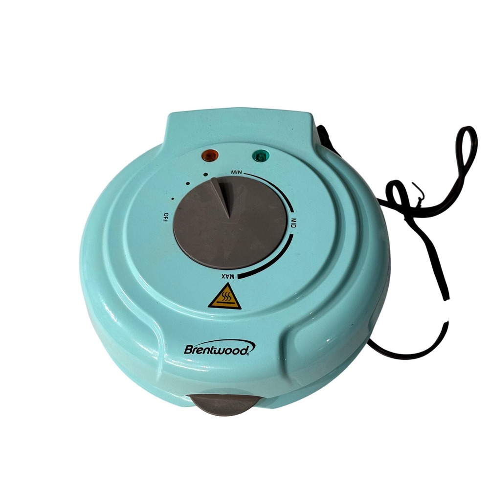 Brentwood TS-1405BL Waffle Cone Maker Blue 750W Non-Stick Temperature Control